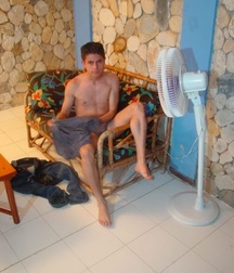 Andres A 5c3da7611f725.jpg