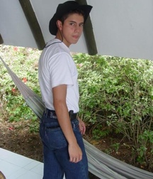 Andres B 5c3da8082260b.jpg