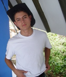 Andres B 5c3da80e94a36.jpg