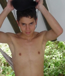 Andres B 5c3da81a52a72.jpg