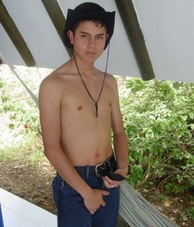 Andres B 5c3da8204a12d.jpg