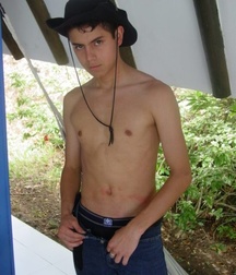 Andres B 5c3da8280427a.jpg