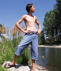 Andrey A 5c3da9a1cfb22.jpg