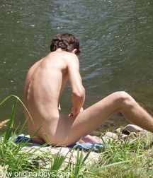 Andrey A 5c3daa98aa6dd.jpg