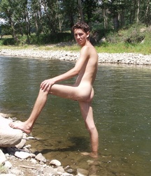 Andrey A 5c3daae34afad.jpg