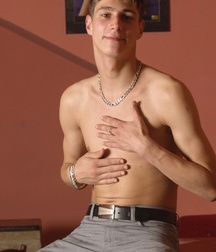 Sebastian A 5c3efd8143c9f.jpg