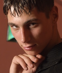 Sebastian A 5c3eff328f519.jpg