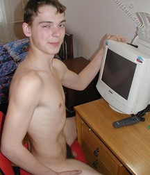 Bobby 5c3f079fbe3b3.jpg