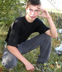 Viktor 5c3f23812b002.jpg