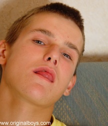 Radek  A 5c4063a0f0bc4.jpg