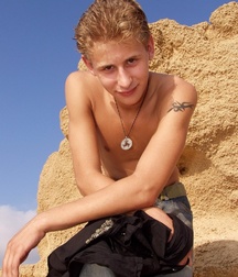 Sander A 5c41b83387f71.jpg