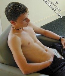 Tony 5c46fe7f807c5.jpg