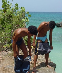 Hansel and Jose 5c4849f14c7c6.jpg