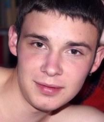 Roger 5c49a877580e6.jpg