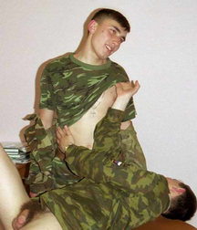 Russian army boys 5c4ad03070e5e.jpg