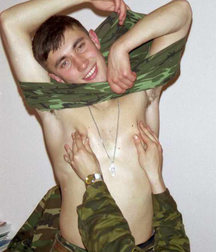 Russian army boys 5c4ad03239580.jpg