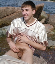 Tonny  5c4af0854741d.jpg