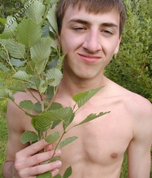 Tonny  5c4af12e048a9.jpg