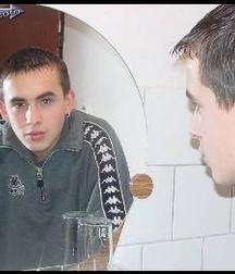 Alex 5c4af25fdac0e.jpg