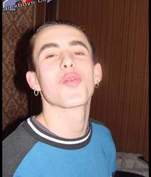 Alex 5c4af26d720f5.jpg