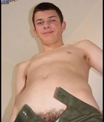 Daniel  5c4af6f2bb4d4.jpg