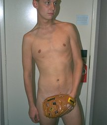 Ashton 5c4c1af8353b8.jpg