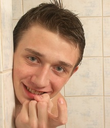 Janek C 5c4d5c6f7f5b5.jpg