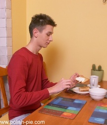 Janek D 5c4d5dc86d433.jpg
