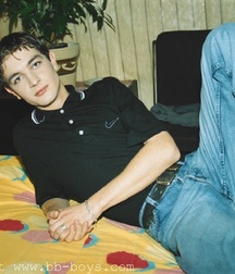 Martin 5c4d6d24b78a0.jpg