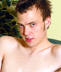 Ryan A 5c4d7991a4eff.jpg