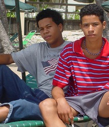 Jose  and Domingo 5c517088dc4a7.jpg