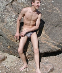 Tonny 5c52c9ae46921.jpg