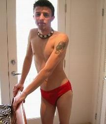Red Briefs  5c52d36fed587.jpg