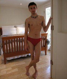 Red Briefs  5c52d3720a09e.jpg