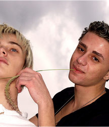 Ariel and Gero 5c5587d219211.jpg