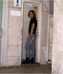Vitaly and Ariel   5c558a1d161e1.jpg
