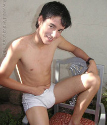Alvaro 1 5c56ba1de474a.jpg