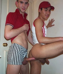 Raunchy and Yummy 1 5c56d1f884f10.jpg