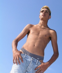 Yanko 1 5c56d8a3a0c5f.jpg