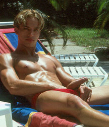 Kyle  5c59749728975.jpg