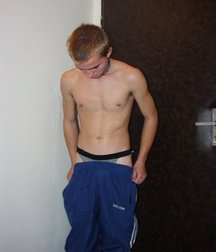 Kevin  5c59775496dcd.jpg