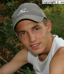 Dave 5c5ab87701e82.jpg