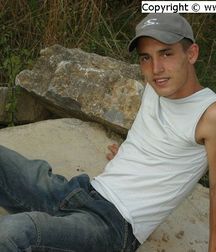 Dave 5c5ab87c60db6.jpg