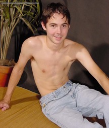 Daniel 5c5c245b85f4e.jpg