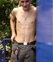 Violet Boy 2 5c5d4ad844785.jpg