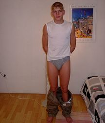 Tomas  5c5ff40c8be2a.jpg