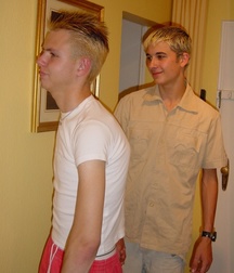 Felix and Sebastian 5c6150c011586.jpg