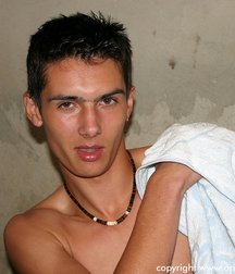 Gino 5c61536a2ee36.jpg