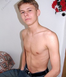Albert  5c6168f5b83db.jpg