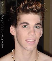 Alex  5c629fc6793d8.jpg
